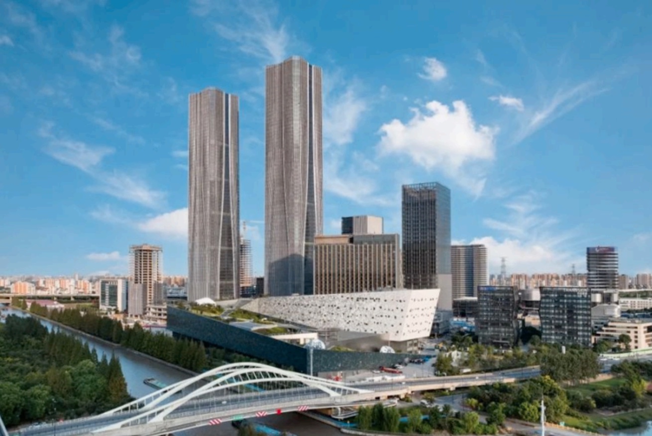 上海城市天际线与滨水产业园区